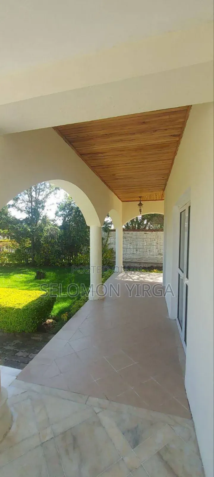 5bdrm House in Shgar Xafo, Oromia-Finfinne for sale