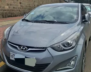 Hyundai Avante 2015 Silver