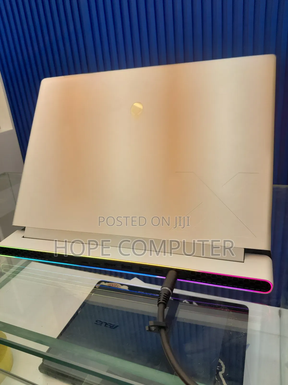 New Laptop Alienware M17x R2 32GB Intel Core Ultra 9 SSD 2T