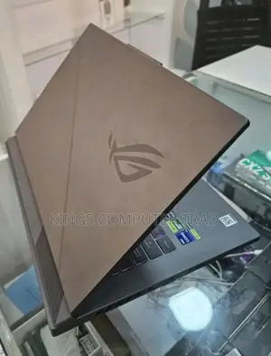 New Laptop Asus ROG Strix G15 16GB Intel Core I9 SSD 1T