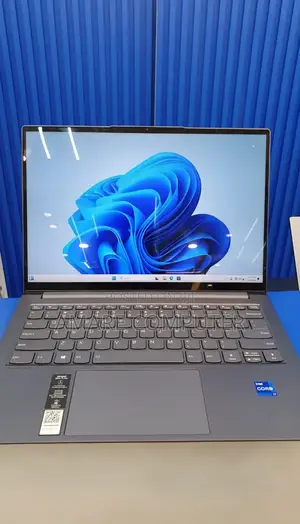 New Laptop Lenovo 16GB Intel Core I7 SSD 512GB