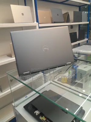 New Laptop Dell Precision 7780 32GB Intel Core I7 SSD 1T