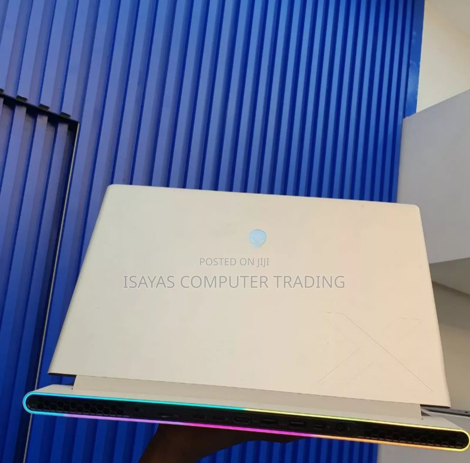 New Laptop Alienware Area-51m 32GB Intel Core Ultra 9 SSD 1T