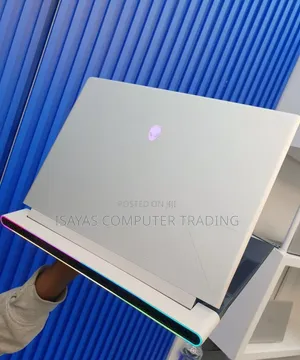 New Laptop Alienware Area-51m 32GB Intel Core Ultra 9 SSD 1T