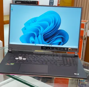 New Laptop Asus ROG Strix G17 16GB AMD Ryzen 7 SSD 1T