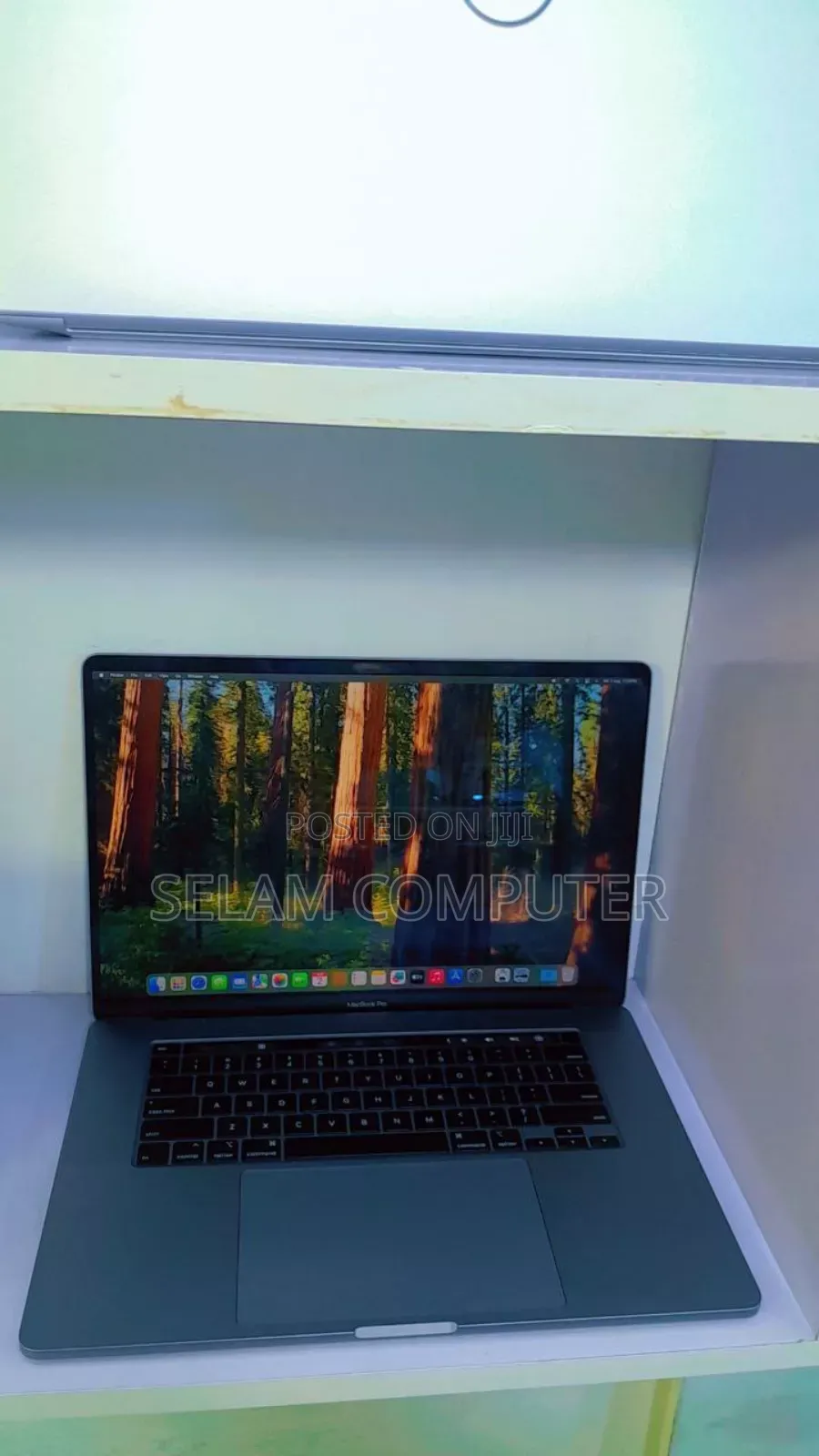 New Laptop Apple MacBook Pro 2019 32GB Intel Core I9 SSD 1T