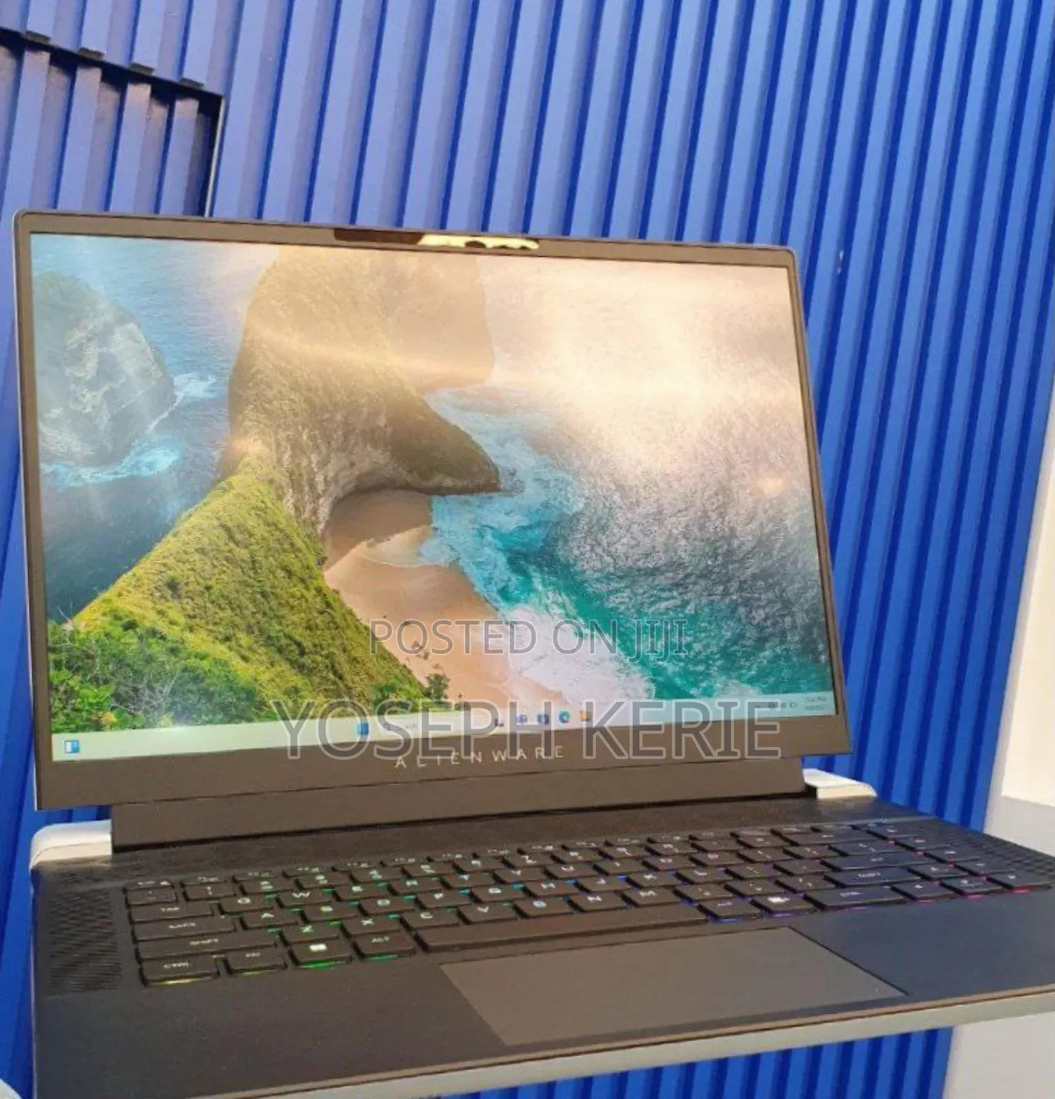 New Laptop Dell Alienware M16 32GB Intel Core Ultra 9 SSD 1T