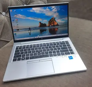 New Laptop HP EliteBook 840 G8 16GB Intel Core I5 SSD 512GB