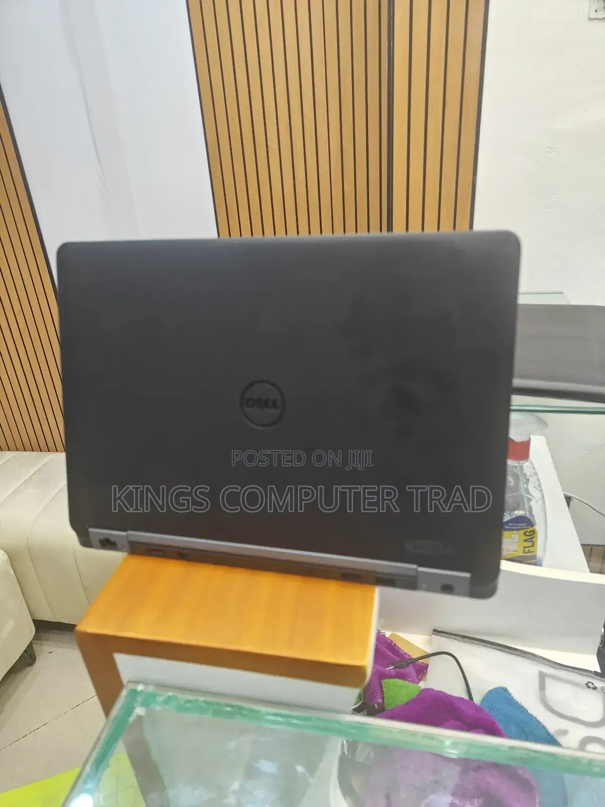 New Laptop Dell Latitude 12 E7270 8GB Intel Core I5 SSD 256GB