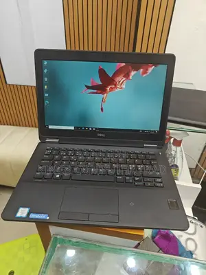 New Laptop Dell Latitude 12 E7270 8GB Intel Core I5 SSD 256GB