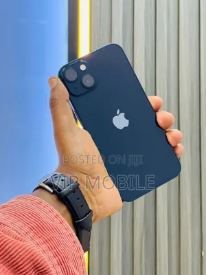 Photo - Apple iPhone 13 128 GB