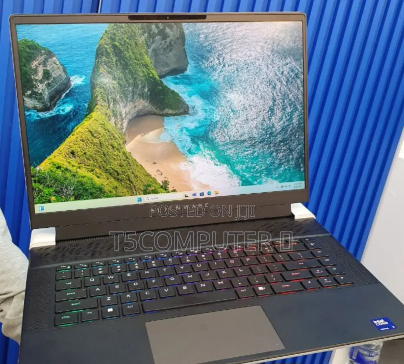 New Laptop Alienware M17x R2 32GB Intel Core Ultra 9 SSD 1T