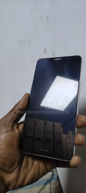 Huawei Mate 9 Dual SIM 64 GB Gold