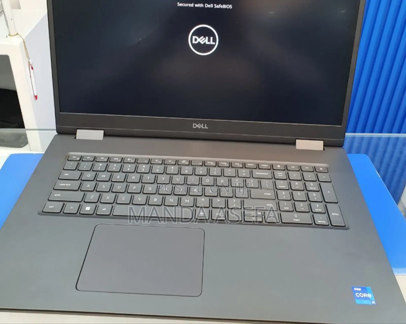 New Laptop Dell Precision 7780 32GB Intel Core I7 SSD 1T