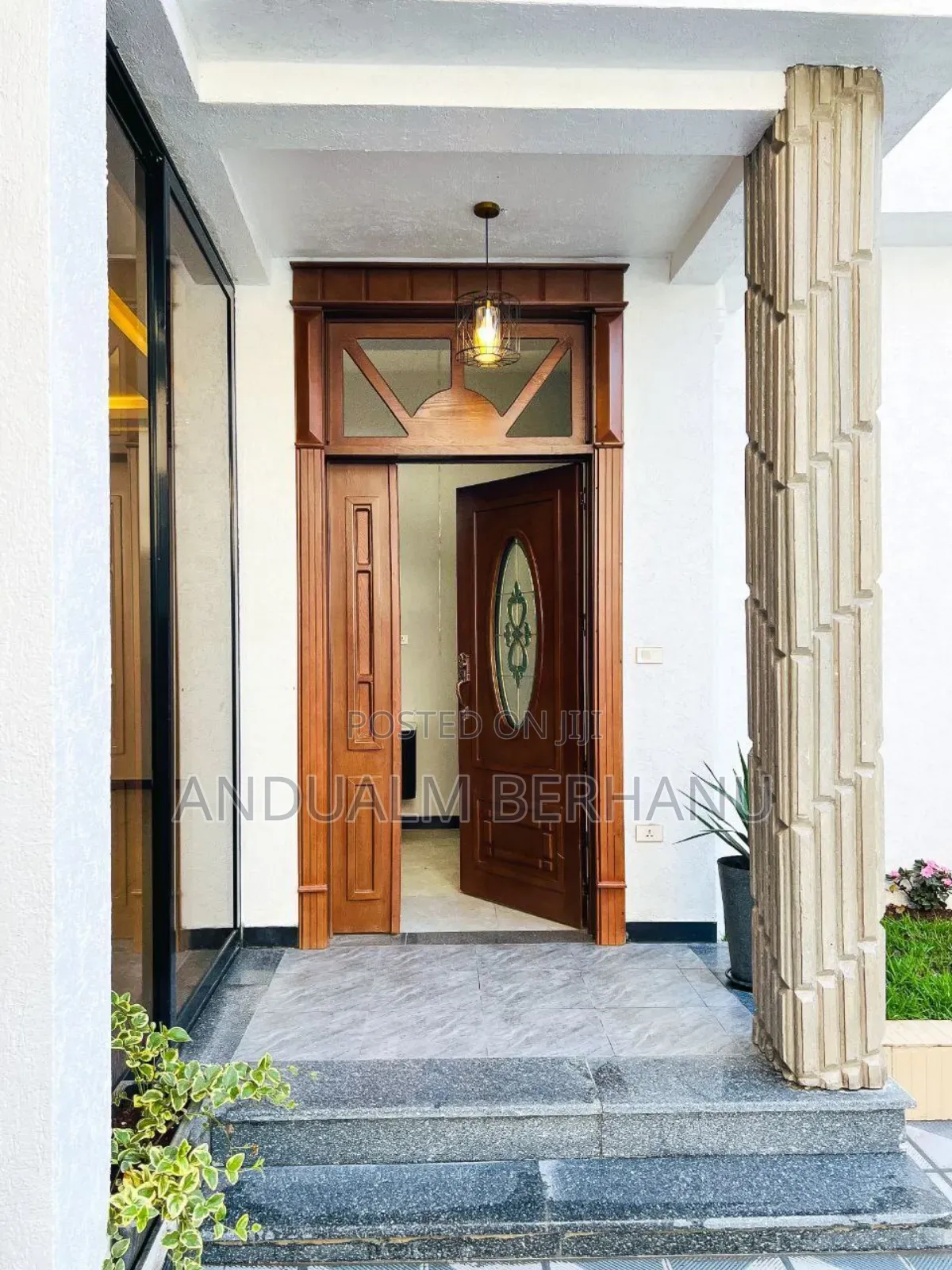 4bdrm Block of Flats in Privet, Bole for sale