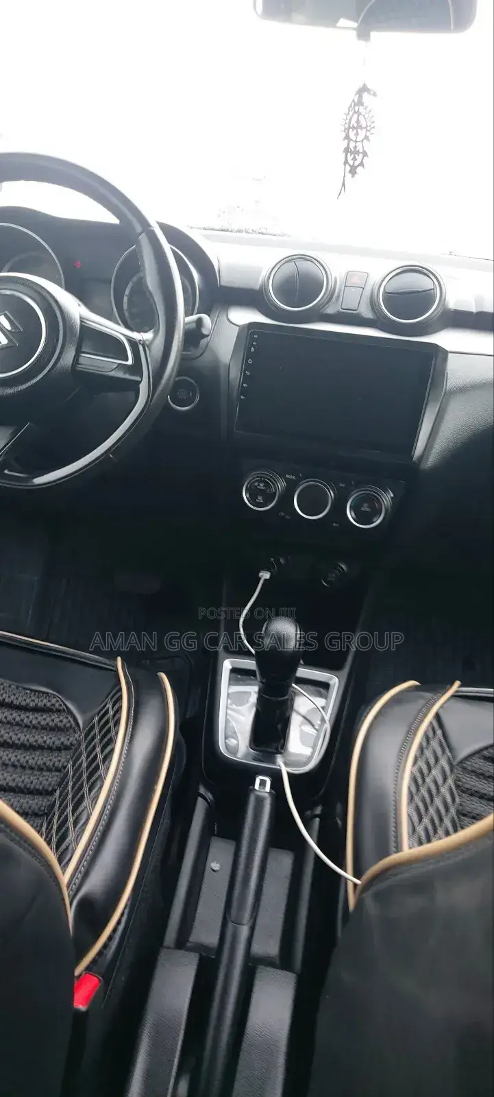 Suzuki Swift 2024 Gray