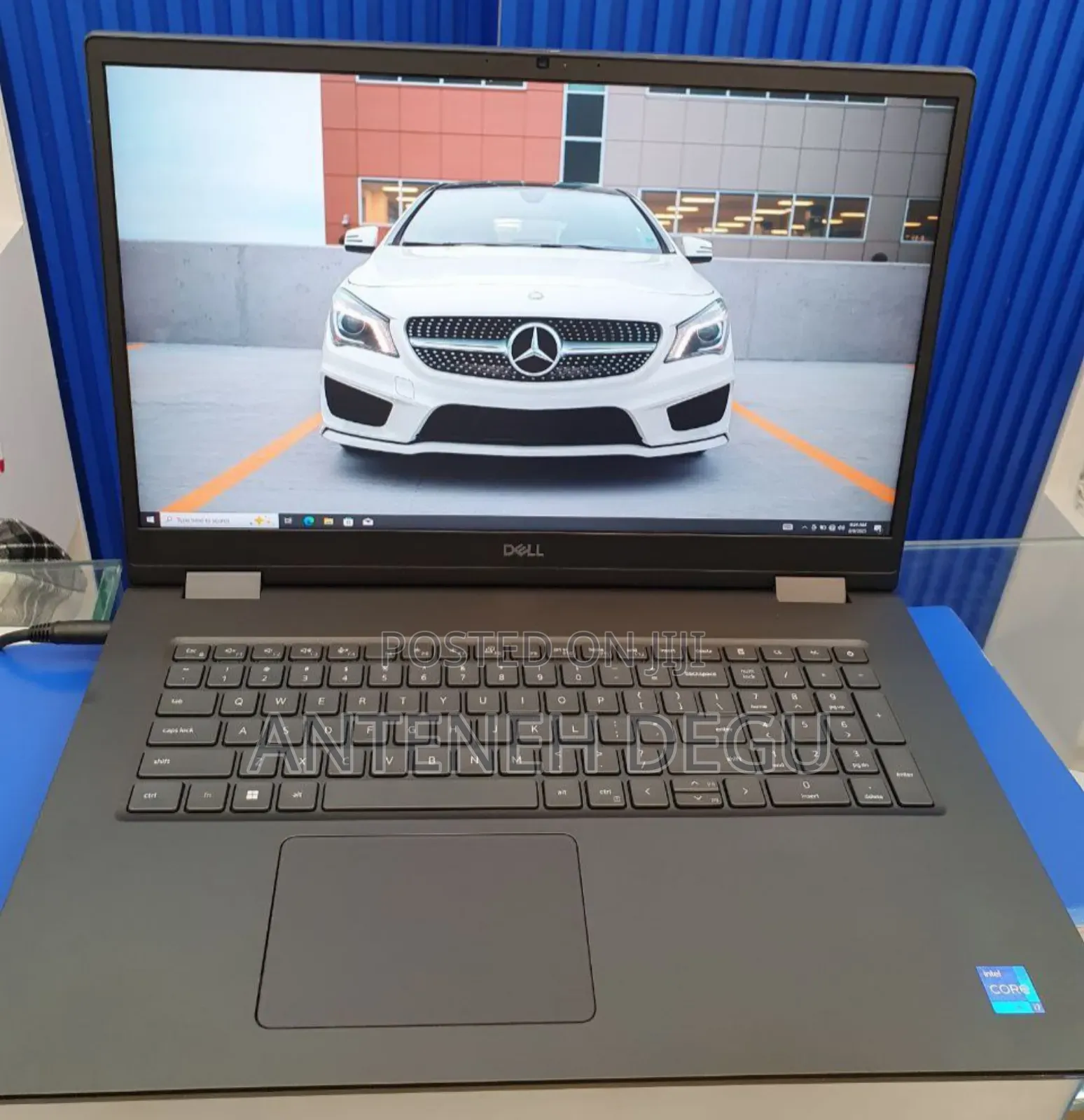 New Laptop Dell Precision 7780 32GB Intel Core I7 SSD 1T