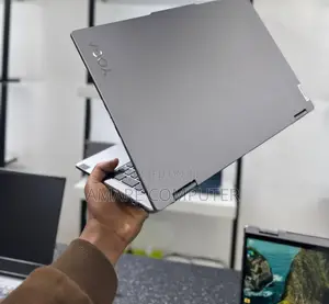 New Laptop Lenovo 32GB AMD Ryzen 5 SSD 512GB