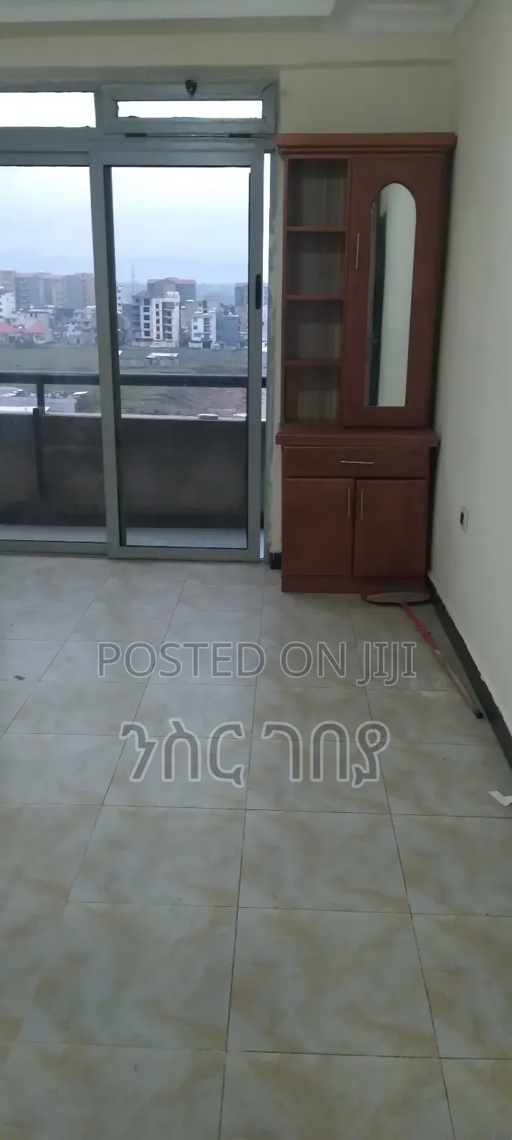 Furnished 3bdrm Condo in Ayat 49, 40/60, Yeka for rent