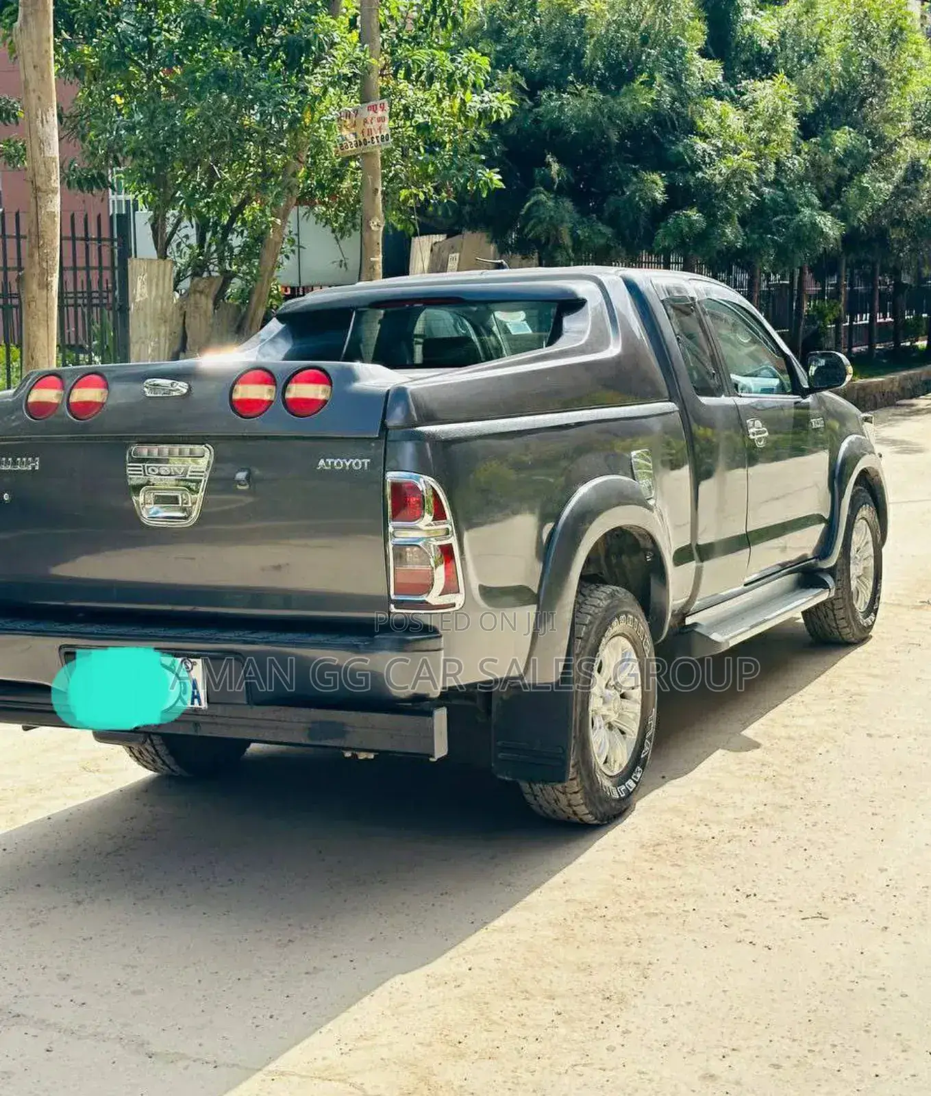 Toyota Hilux 2014 Black