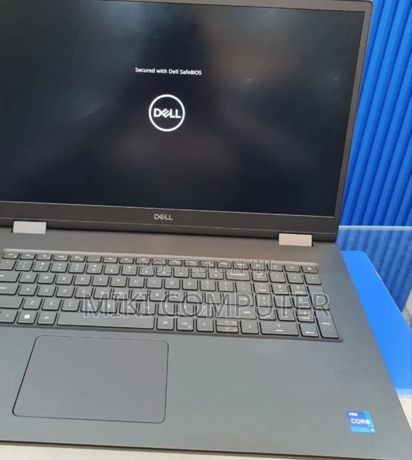New Laptop Dell Precision 7780 16GB Intel Core I7 SSD 512GB
