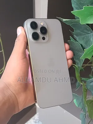 Apple iPhone 15 Pro Max 256 GB White