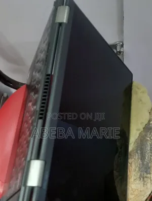 New Laptop Lenovo ThinkPad Yoga 370 8GB Intel Core I7 SSD 512GB