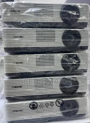 Sony Projector Model Name VPL-Dx100