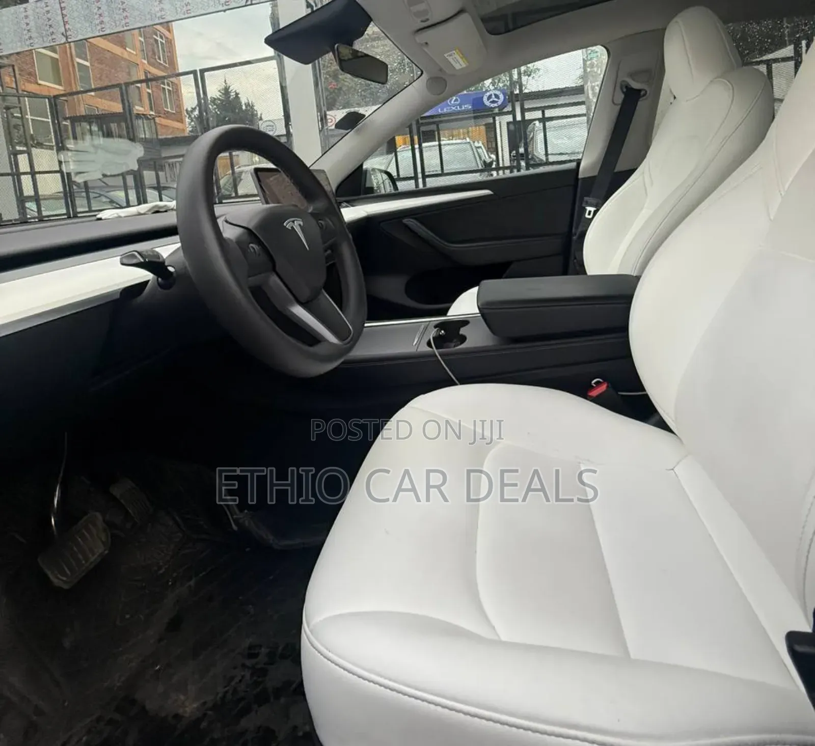 Tesla Model Y 2025 Black