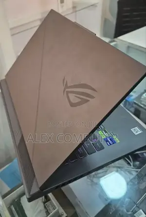 New Laptop Asus ROG Strix G16 G614 16GB Intel Core I9 SSD 1T