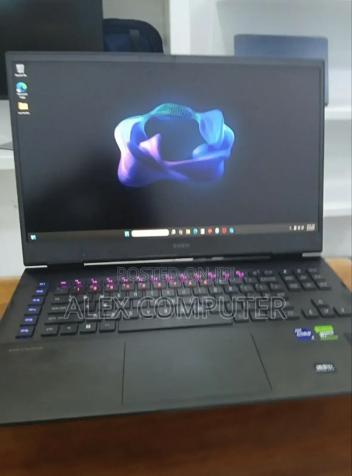New Laptop HP Omen 17 32GB Intel Core I9 SSD 2T