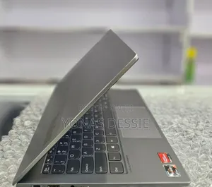 New Laptop Lenovo ThinkPad 13 16GB AMD Ryzen 7 SSD 512GB