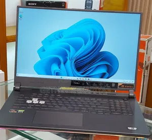 New Laptop Asus ROG Strix G15 16GB AMD Ryzen 7 SSD 1T