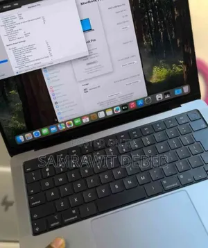 Photo - New Laptop Apple MacBook Pro M1 32GB SSD 1T