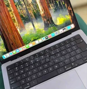 New Laptop Apple MacBook Pro M1 32GB SSD 1T