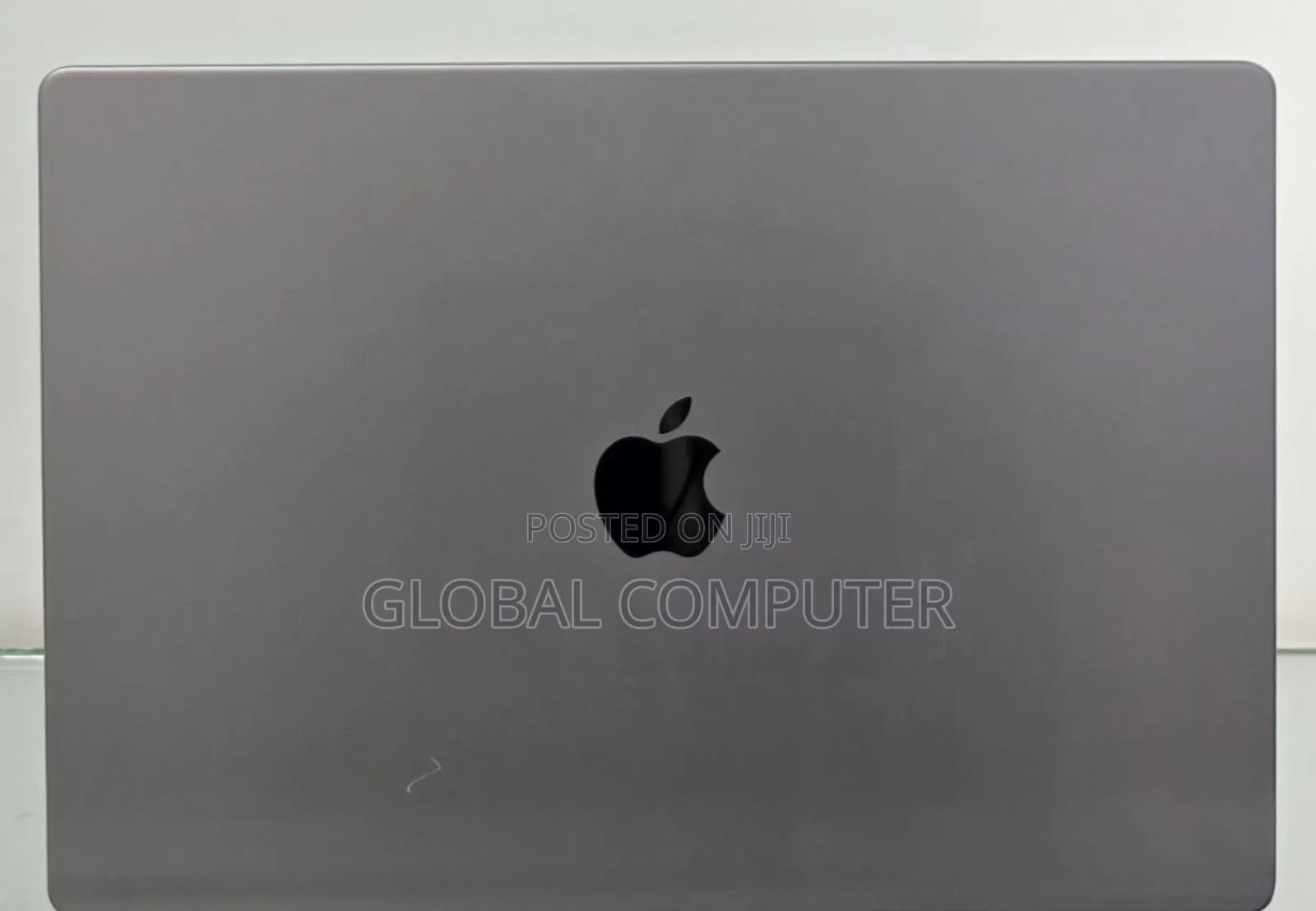 New Apple MacBook Pro Max 2023 M2 14-Inch 16GB Apple M2 SSD 512GB
