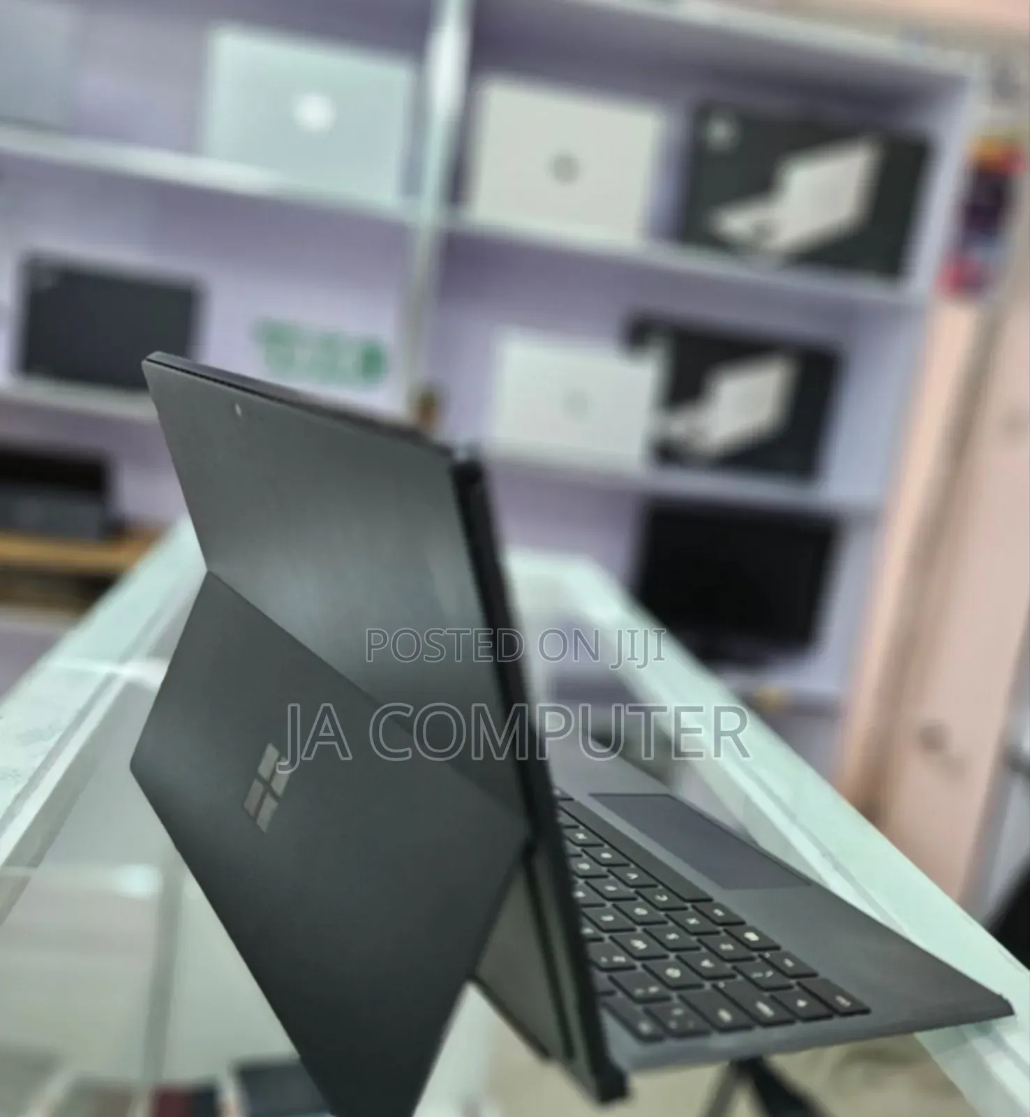 New Laptop Microsoft Surface Pro 6 8GB Intel Core I7 SSD 256GB