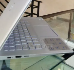 New Laptop Dell Inspiron 15 8GB Intel Core I7 SSD 512GB