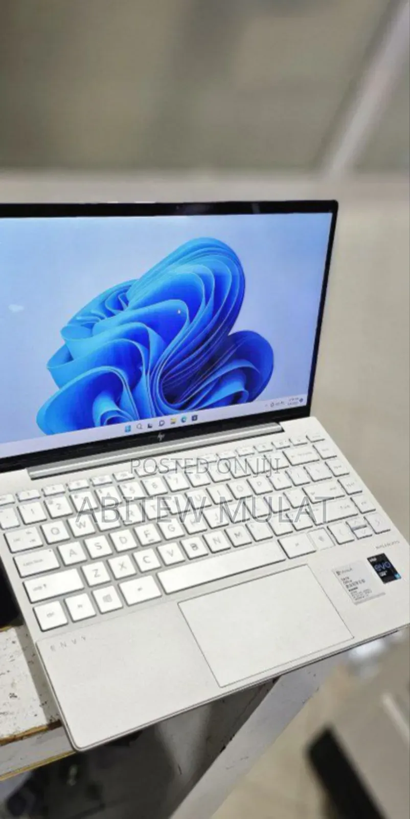 New Laptop HP Envy 13 16GB Intel Core I5 SSD 512GB