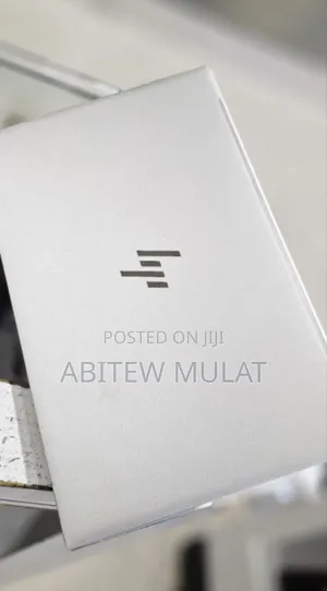 New Laptop HP Envy 13 16GB Intel Core I5 SSD 512GB