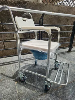 Wheelchair Commode作為commode Wheelchair䐭我commode Wheelchair