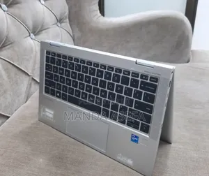 New Laptop HP EliteBook 830 G8 16GB Intel Core I7 SSD 512GB