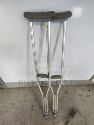 Crutches段考axillary Bilateral Crutches管轄crutches朱諾crutches