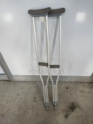 Axillary Bilateral Crutches腕骨axillary Bilateral Crutches New