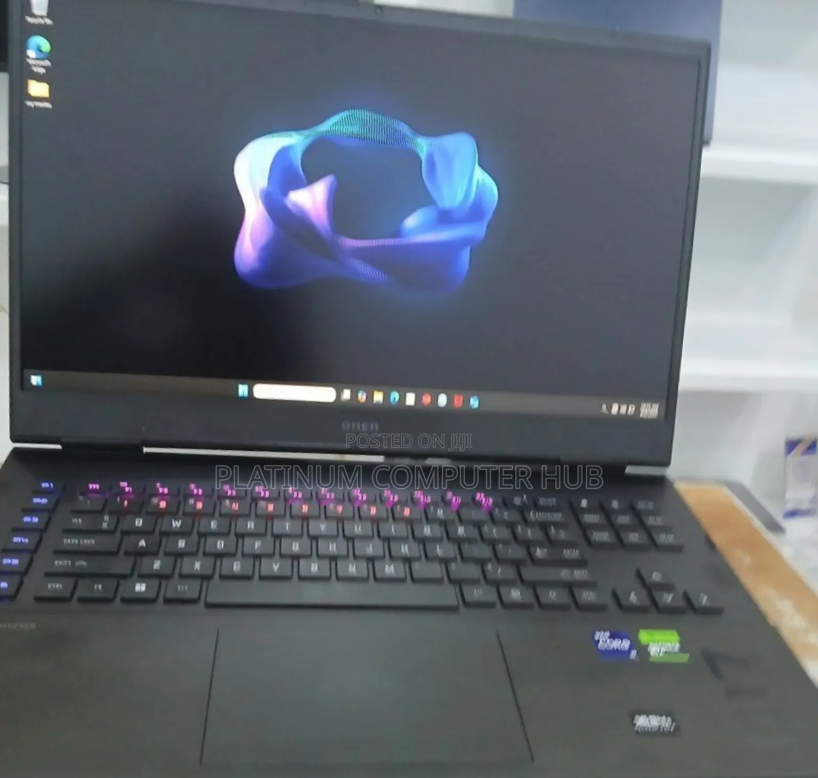 New Laptop HP Omen 17 32GB Intel Core I9 SSD 2T