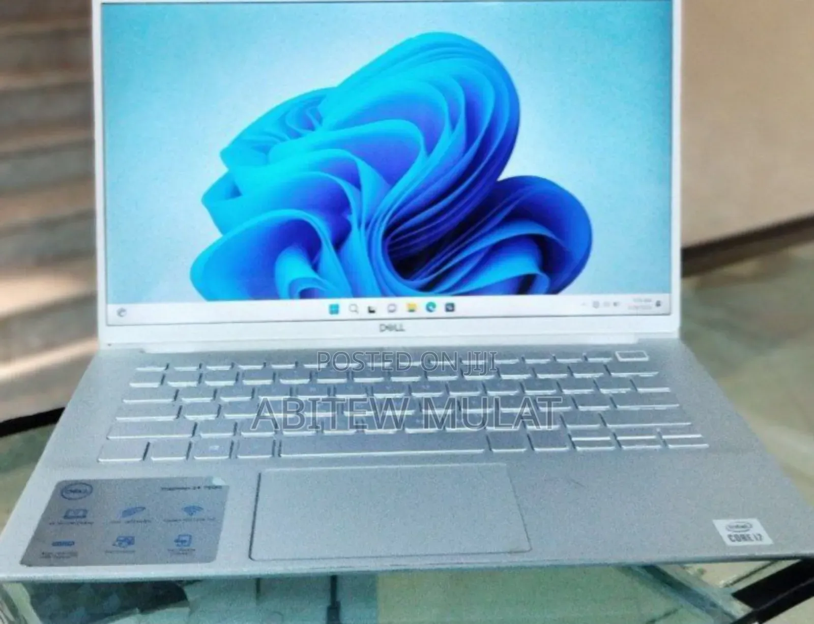 New Laptop Dell Inspiron 14 8GB Intel Core i7 SSD 512GB