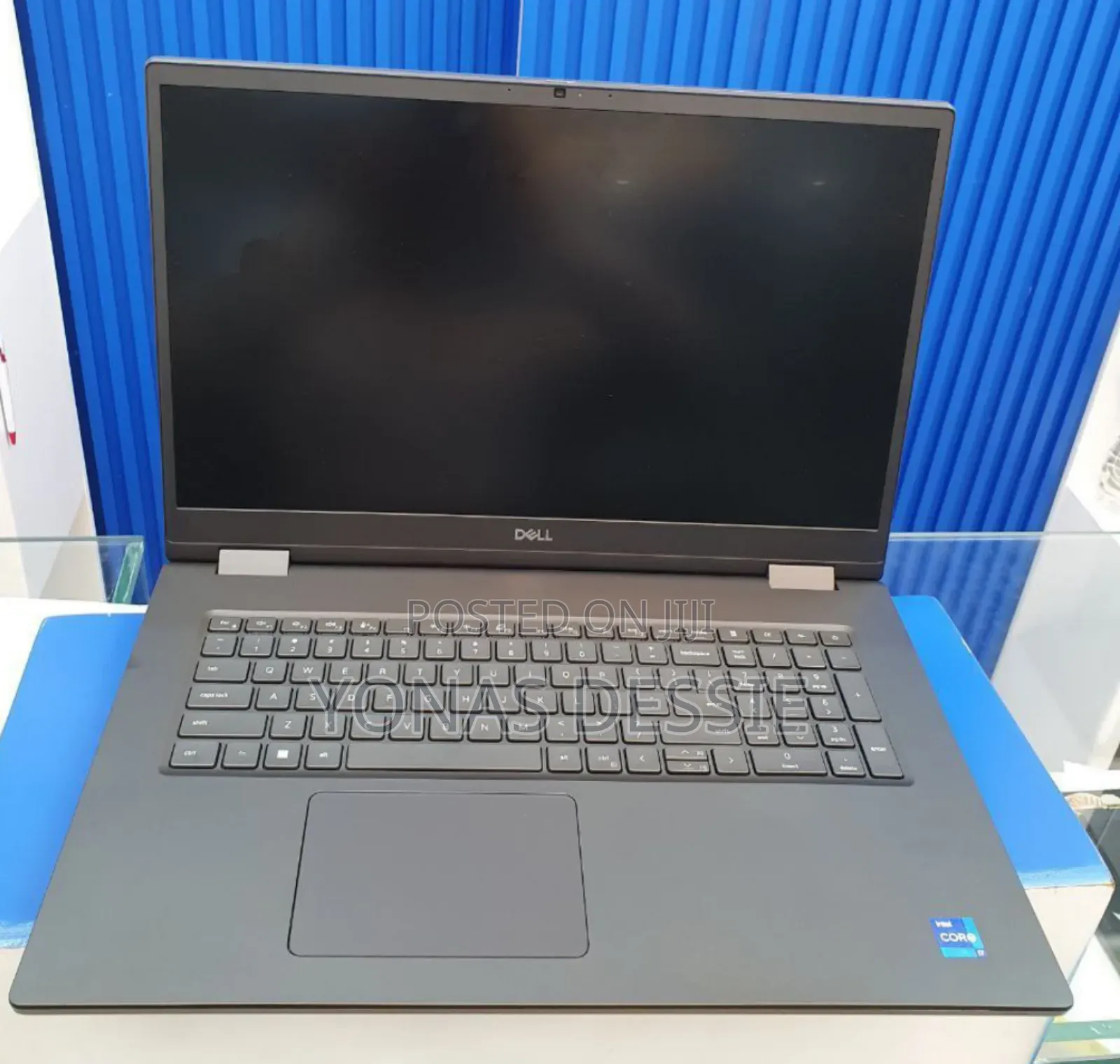 New Laptop Dell Precision 7780 32GB Intel Core I7 SSD 1T