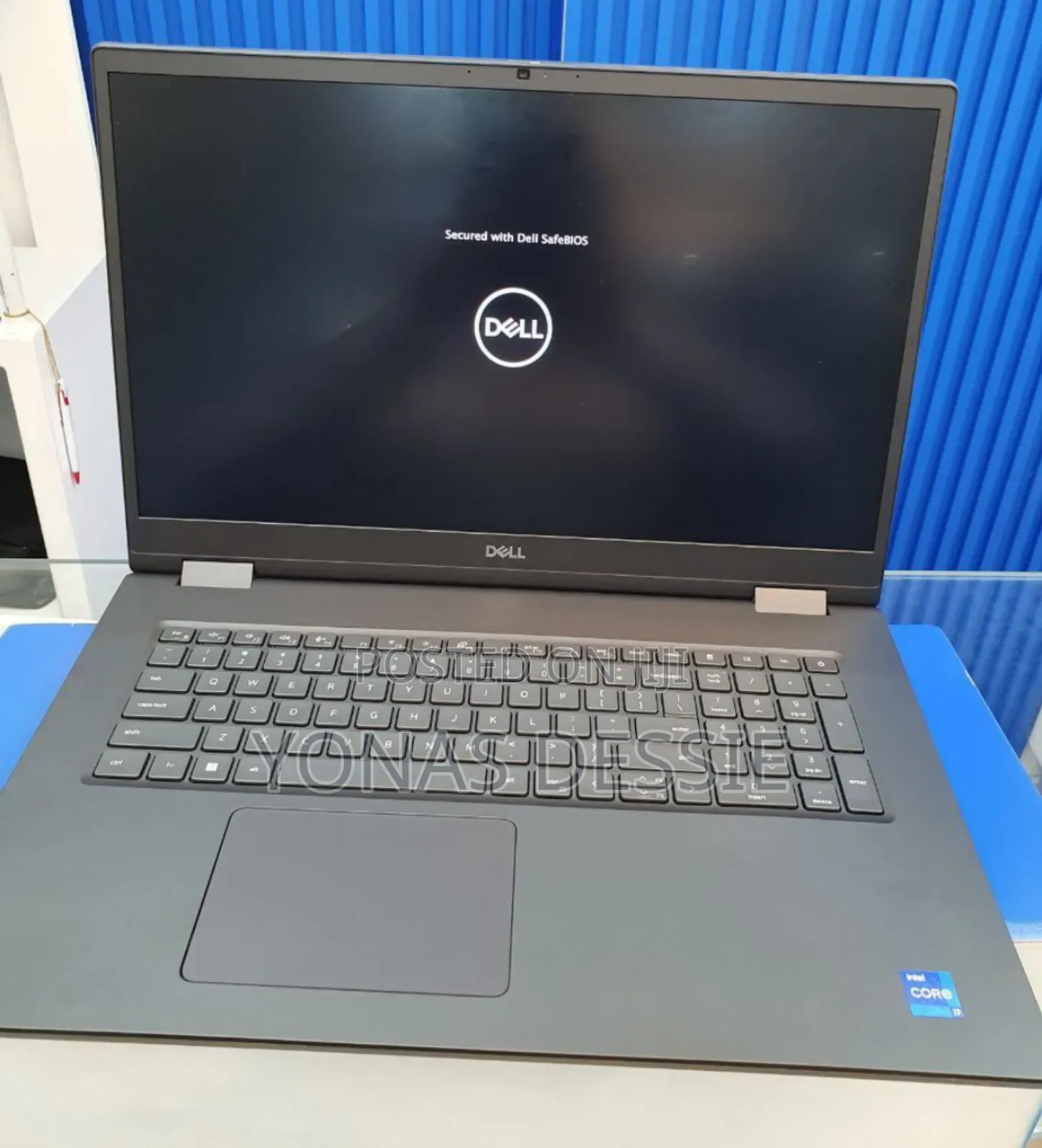 New Laptop Dell Precision 7780 32GB Intel Core I7 SSD 1T
