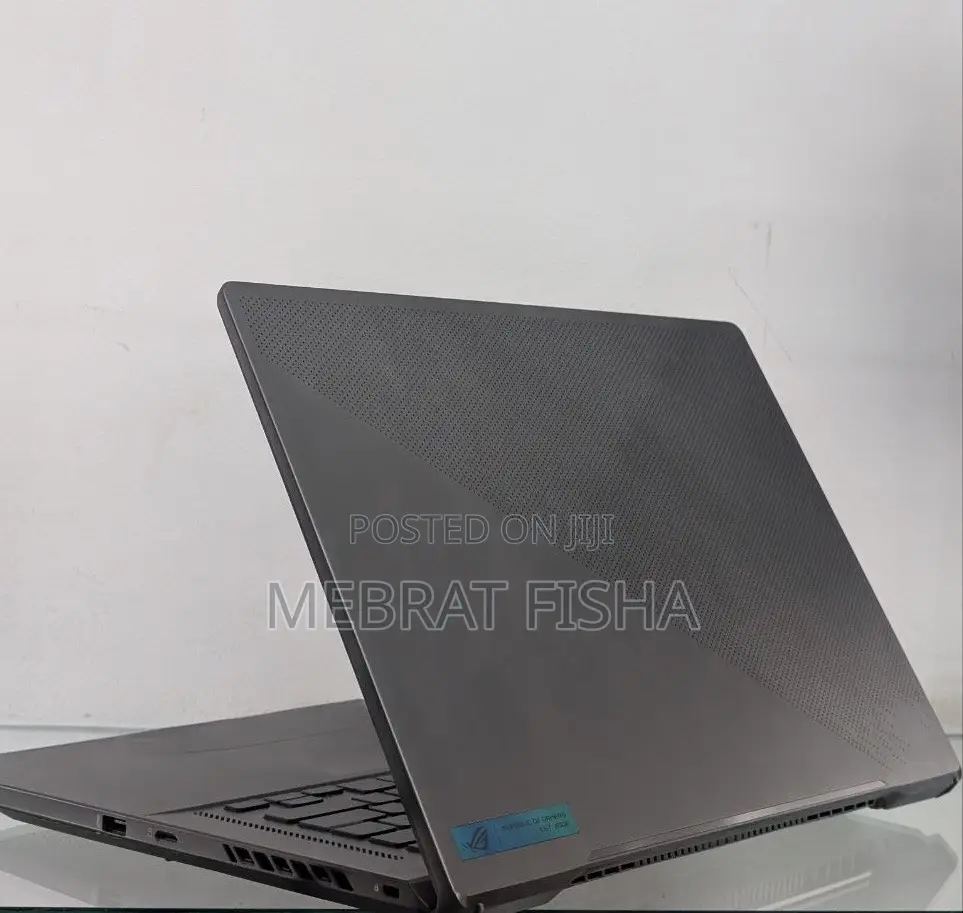 New Laptop Asus ROG Zephyrus G16 16GB Intel Core I7 SSD 512GB