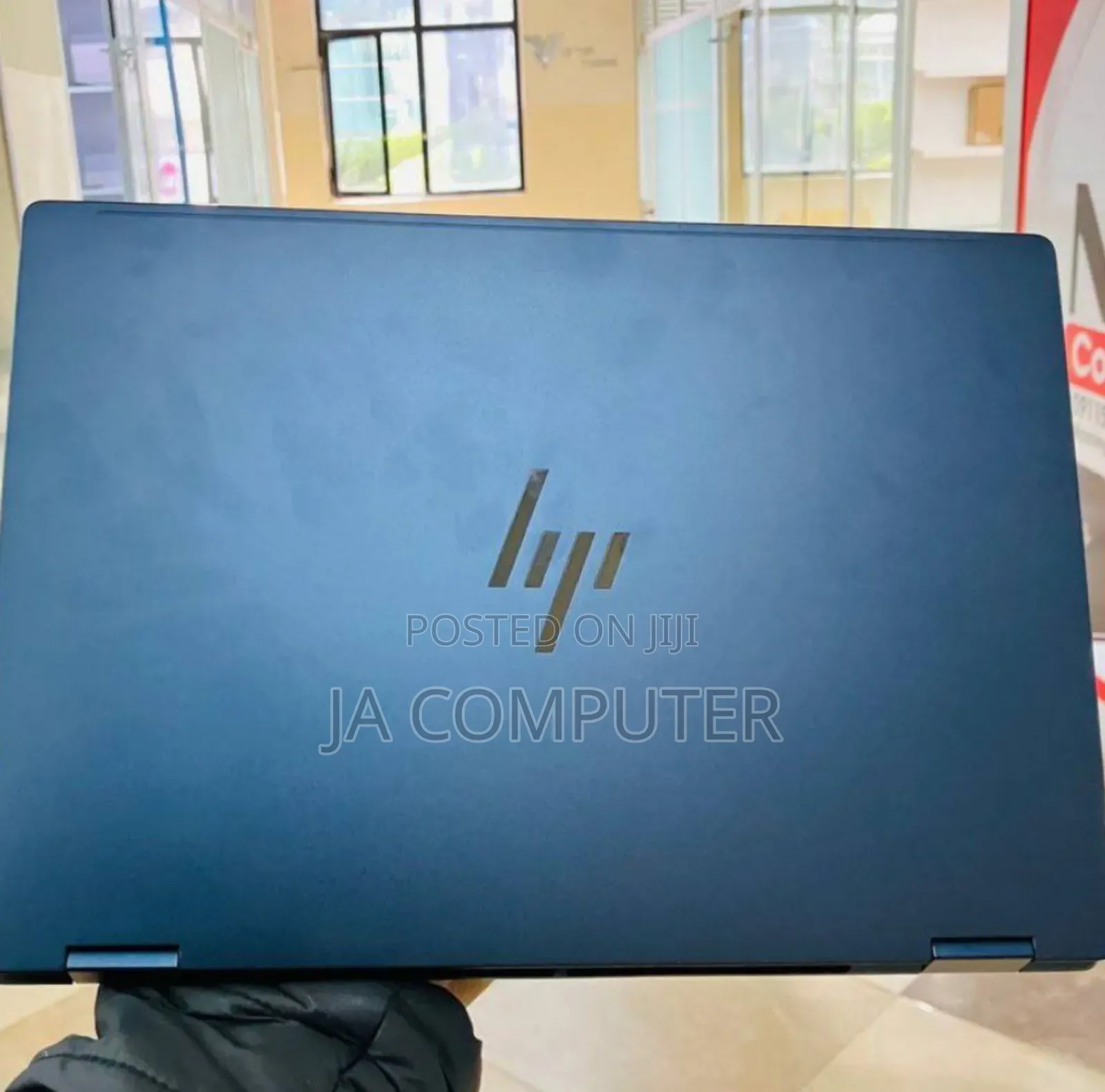 New Laptop HP OmniBook Ultra Flip 14" 16GB Intel Core Ultra 7 SSD 1T